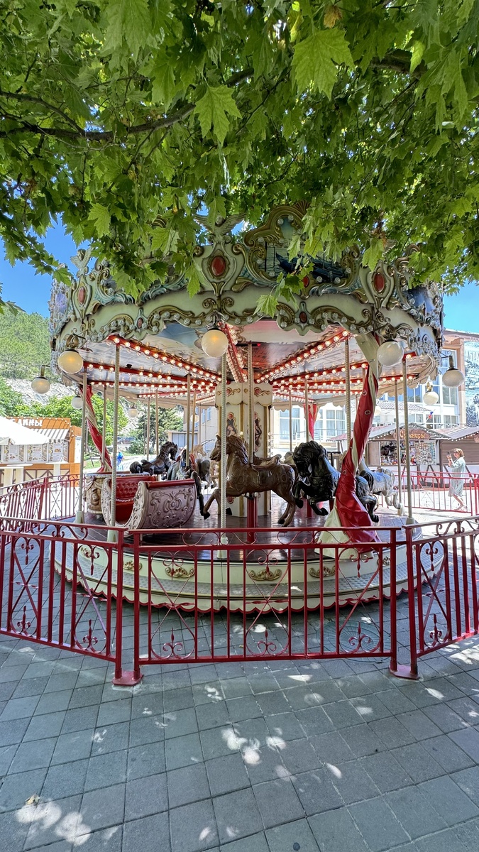 Детям тоже будет не скучно в Абрау-Дюрсо