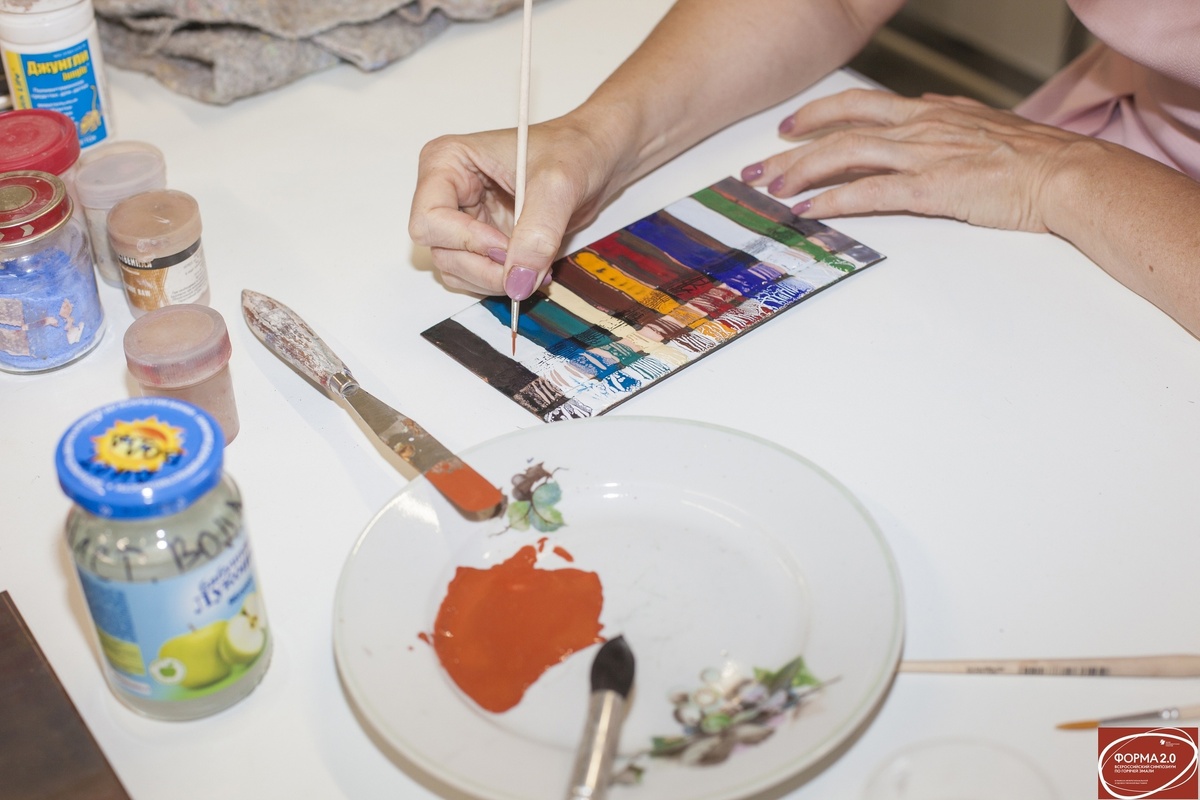 Всероссийский симпозиум по горячей эмали в 2020 году в рамках МХВ "ФОРМА 2.0. Декоративное искусство"