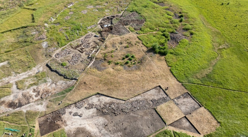   Институт истории материальной культуры РАН / VK