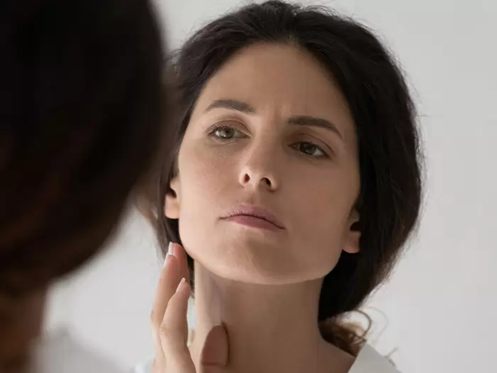 Солнцезащитные кремы помогают не допустить образование как акне, так и пятен постакне [2]