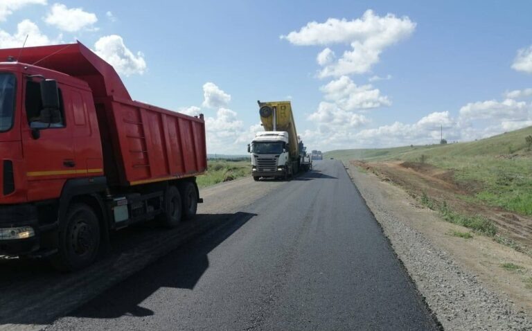    Паслер: В этом году планируем привести в нормативное состояние более 300 километров дорог Кристина Просвиркина