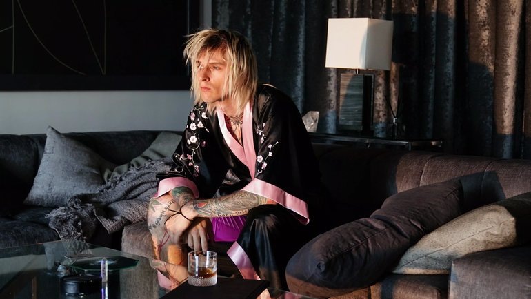    Кадр из фильма «Телец»