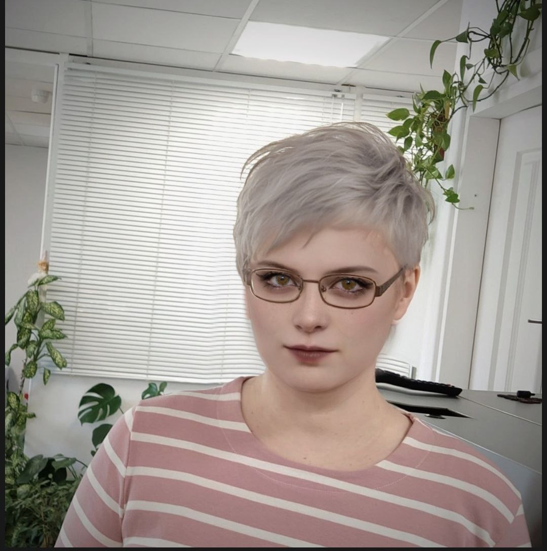 Писательница Тиана Макуш собственной персоной