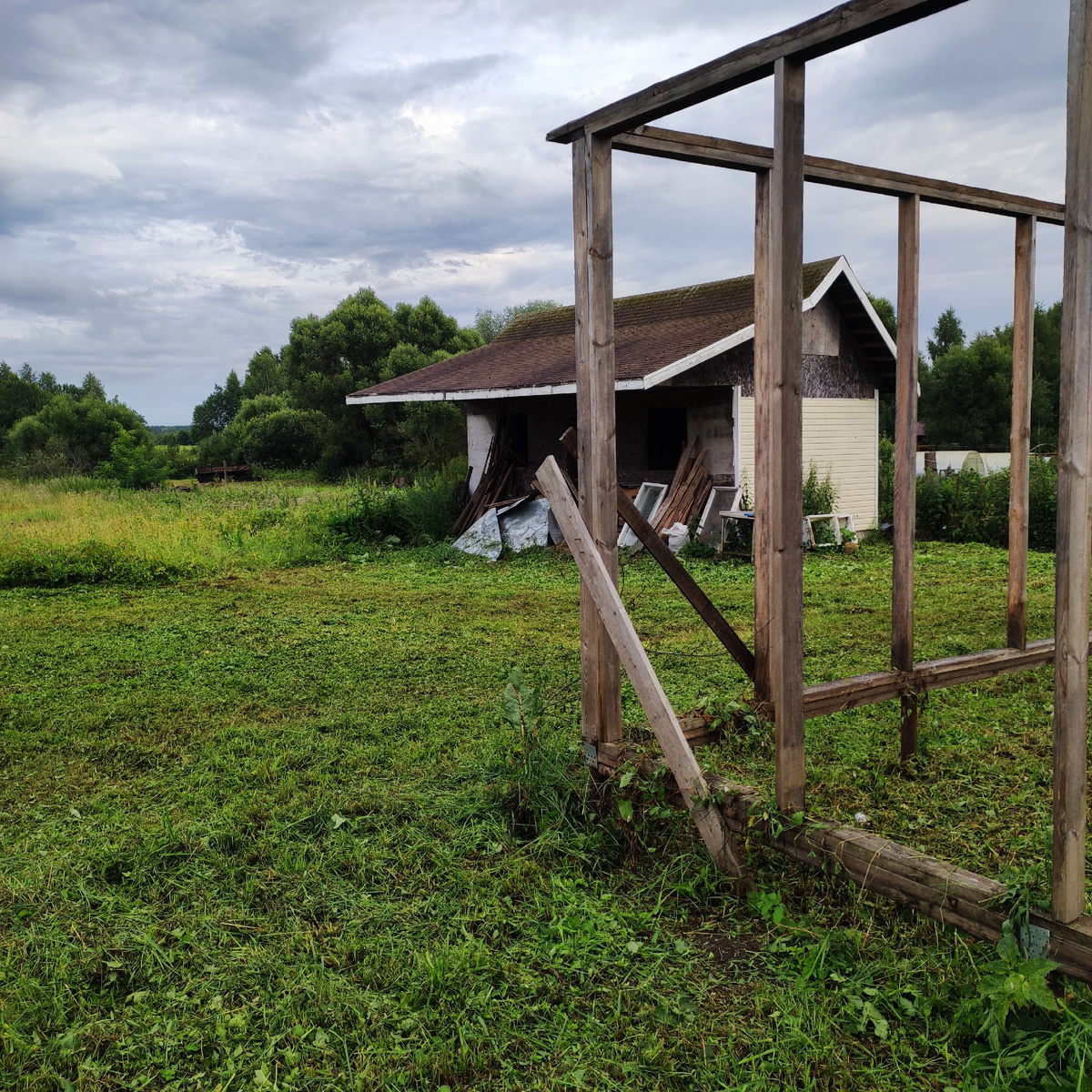 Мой фронт работ, разобрать, убрать, навести порядок и уют, точнее одна часть) 