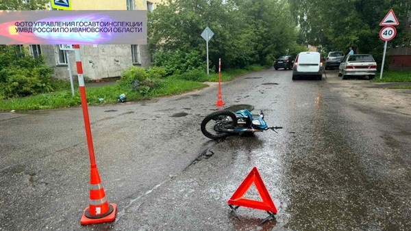     В Иванове два подростка разбились на питбайке