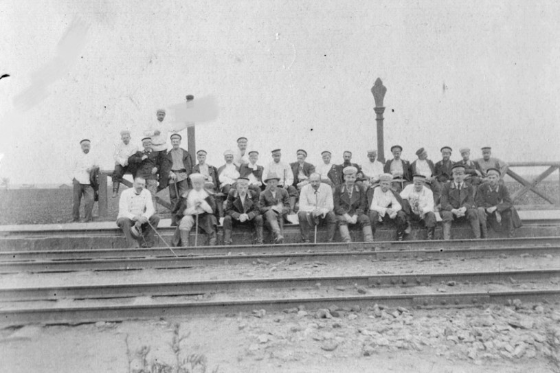 Перервинская станция: в ожидании дачного поезда,1895 г. Фото: pastvu.com