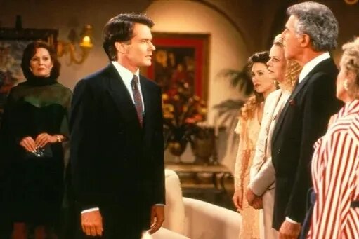 Фото © "Санта-Барбара" (сериал 1984–1993), режиссёр Рик Бенневитц и др., сценаристы Бриджит Добсон, Джером Добсон и др. / Kinopoisk