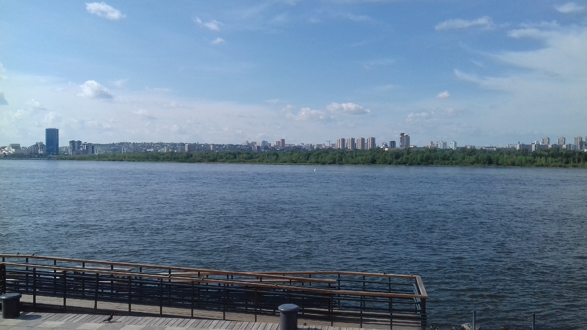 река Енисей,город Красноярск. фото автора.