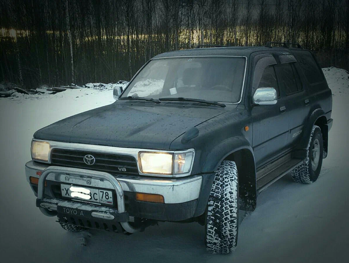 4Runner может быть любого цвета, при условии что это черный. Фото из открытых источников