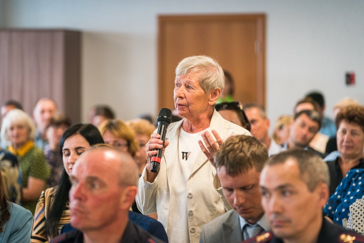    Закрепить статус «Дети войны» на уровне региона попросили Руслана Кухарука