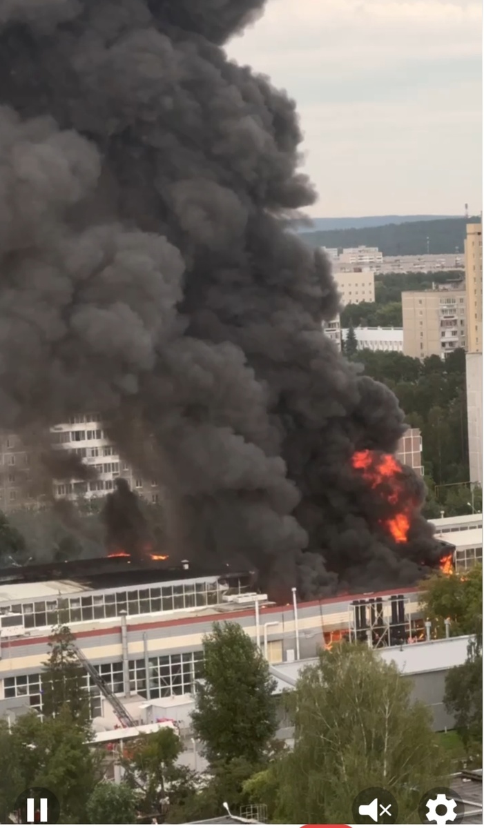 Страшный пожар, Е1.. RU