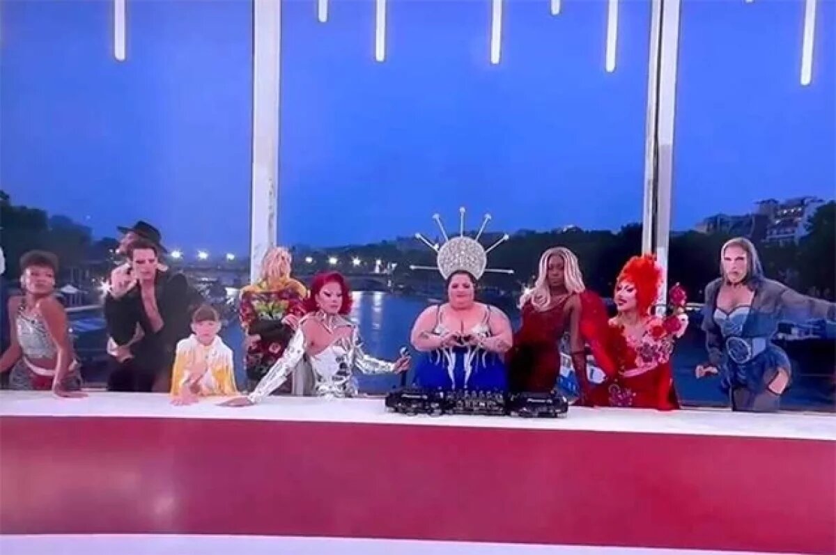    Актер Катерин, сыгравший Диониса на открытии ОИ, извинился у христиан