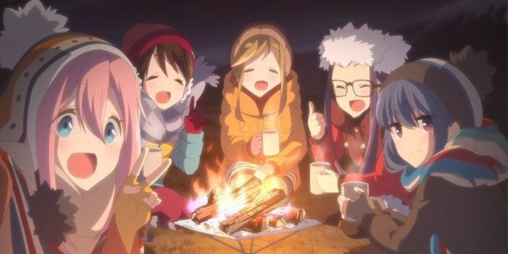 Начала смотреть «Лагерь на свежем воздухе»Аниме повествует о походах девочек, которые ещё учатся в средних классах (действия происходят в Японии), ездят по памятным местам, сохраняя такие моменты для себя.Что самое милое, для зрителей иногда появляется закадровый голос, уча нас как и что делать в походах.Например —• как правильно поставить палатку • как разжечь огонь из шишек • почему котелок не стоит греть на огне, и иметь при себе горелку.Я очень люблю природу, и после него задумала на будущее выбраться так, чтобы сделать побольше красивых фотографий природы (особенно люблю туман и тёплый, плавно настигающий рассвет).Так что советую посмотреть это анимеᕙ(⇀‸↼‶)ᕗСтало интересно, как часто вы фотографируете природу, её явления или животных?У кого есть любимое проявление погоды, к примеру туман или на время грозы с дождём почитать книжку или мангу <3Будет интересно 🤗