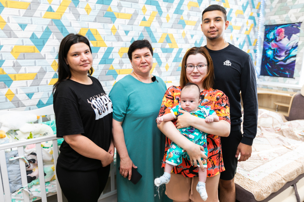    За 1,5 года более 200 семей Сургутского района улучшили жилищные условия по «Фенольной программе»