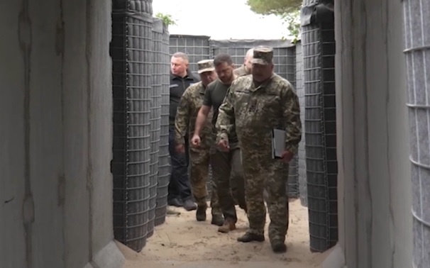    Визит Зеленского.