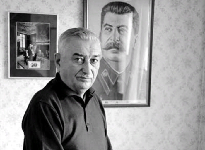 Евгений Яковлевич Джугашвили, внук Сталина. Яндекс Картинки