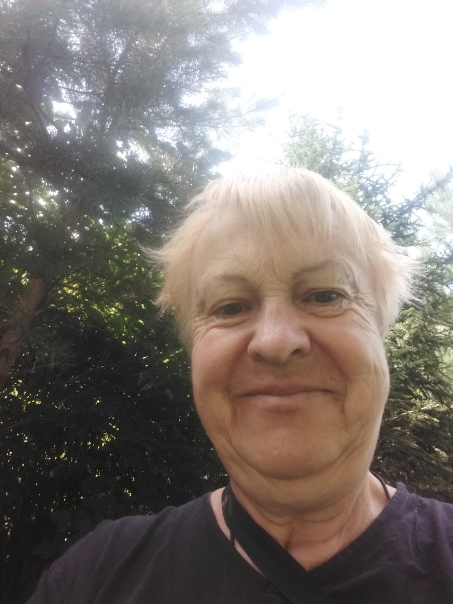 Селфи ужасное, болезнь меня такой сделала