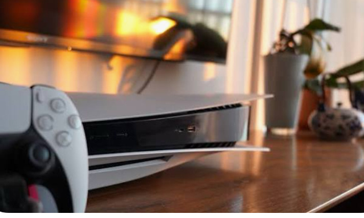 Даже негативный опыт — это опыт.

За последние 30 лет через мои руки прошли тысячи девайсов — от пейджеров и кнопочных телефонов до крупной бытовой техники и электрокаров. Большинство из них я покупал сам, а в редких ситуациях у меня была возможность просто потестировать эти устройства.

На «Дзен» я рассказываю про те устройства или аксессуары, которые смело могу рекомендовать. Однако есть и список девайсов, которые меня разочаровали. Иногда у меня были слишком завышенные ожидания от некоторых гаджетов, технологий и сервисов. В результате почти в 99% случаев я обламывался. Но чьи это проблемы? Мои или компаний?