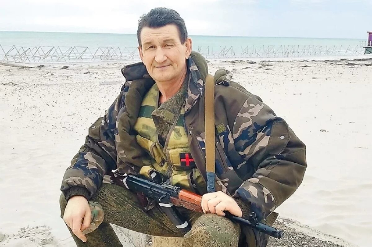    Анатолий Дудин.