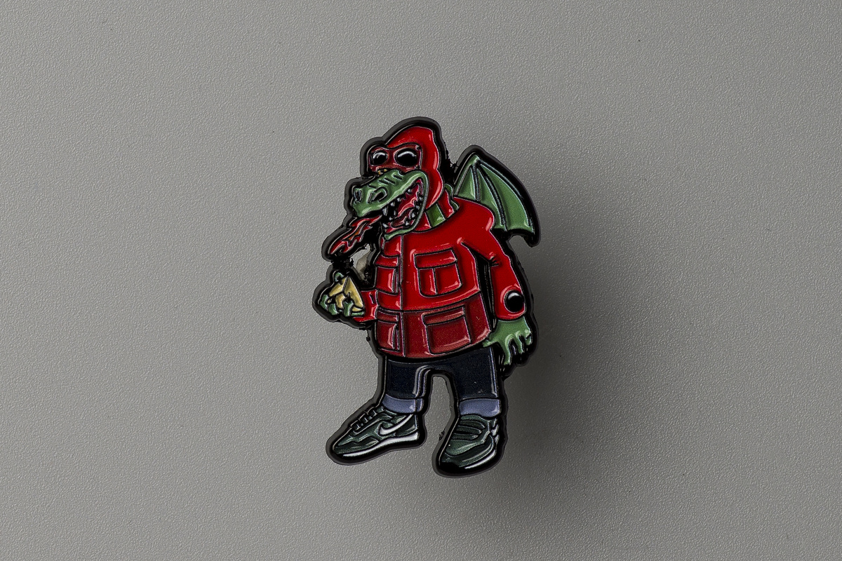 Значок (пин) "Красно-зелёный Дракон"