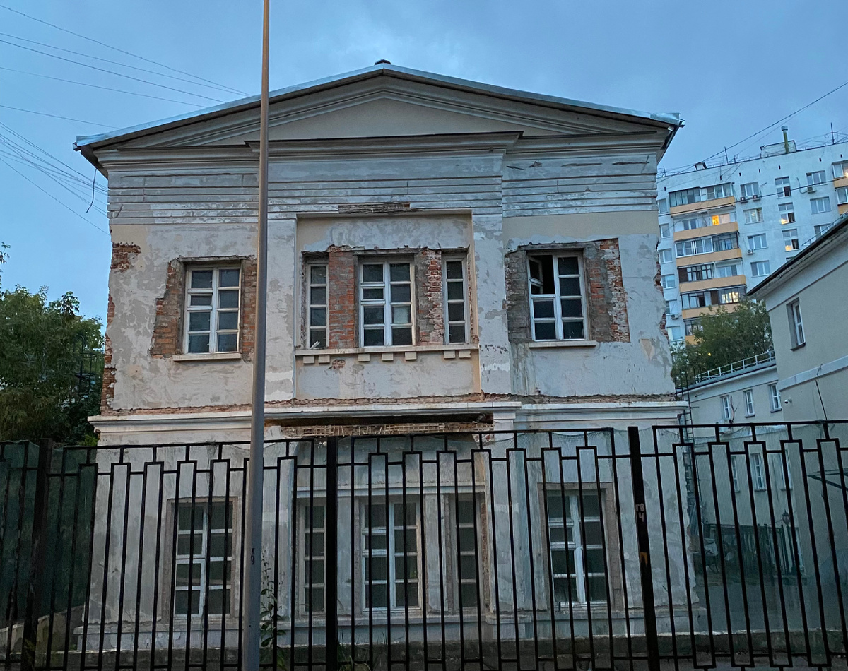 Фото просто так. Московские архитектурные контрасты 