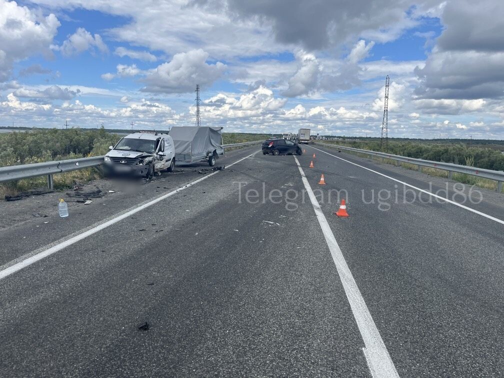    Водитель Hyundai устроил массовую аварию с пострадавшими под Нефтеюганском