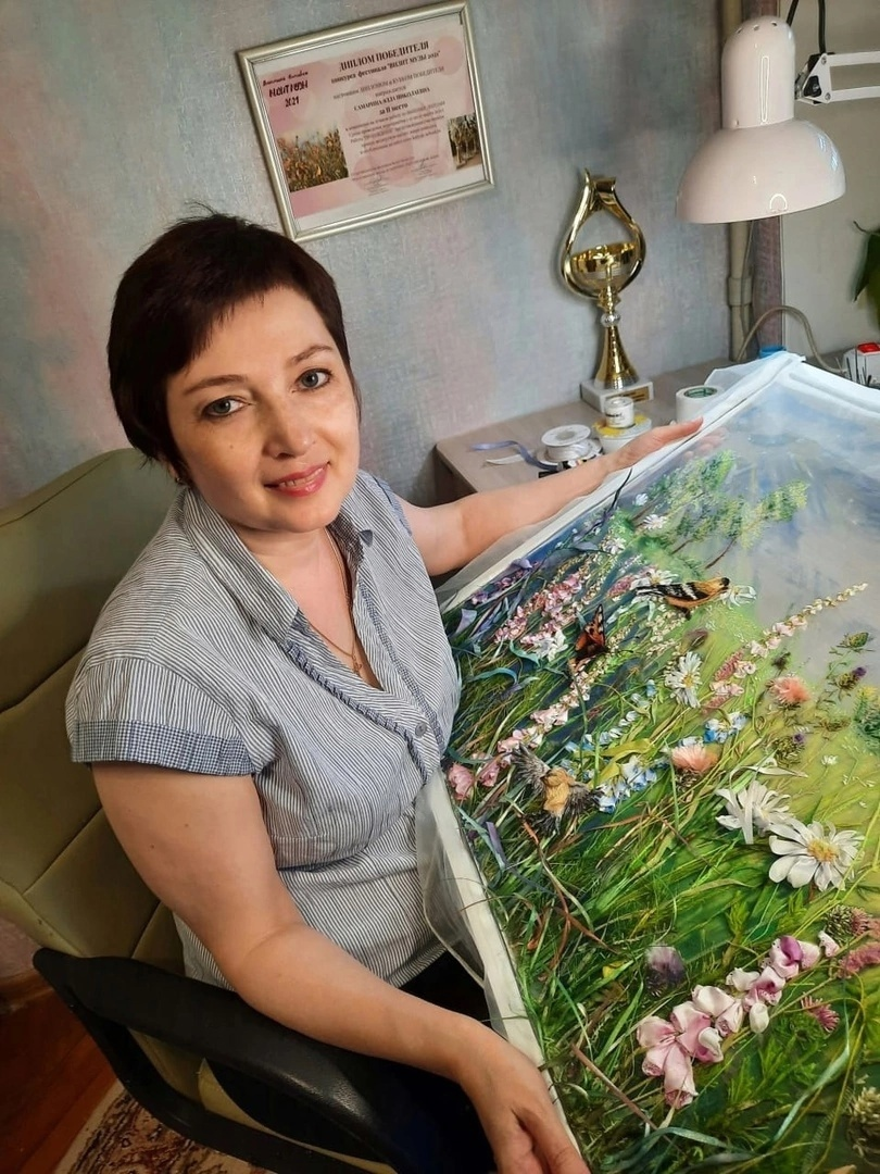 На фото Элла Самарина