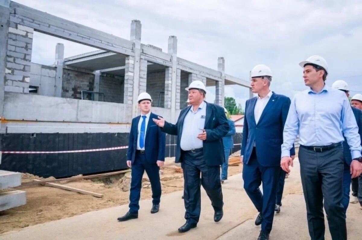    Глава округа посетил строящиеся объекты.