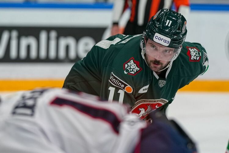    «Ак Барс» расстался со Станиславом Галиевым. В планах отказ от Райли Барбера.   
Фото: ak-bars.ru