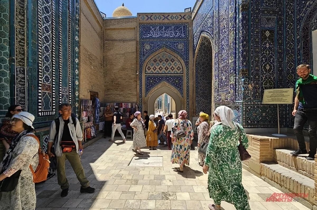    В США заявили о планах создать торговый маршрут в обход России и КНР