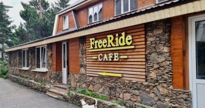 Лучшее кафе на Азау, на наш взгляд