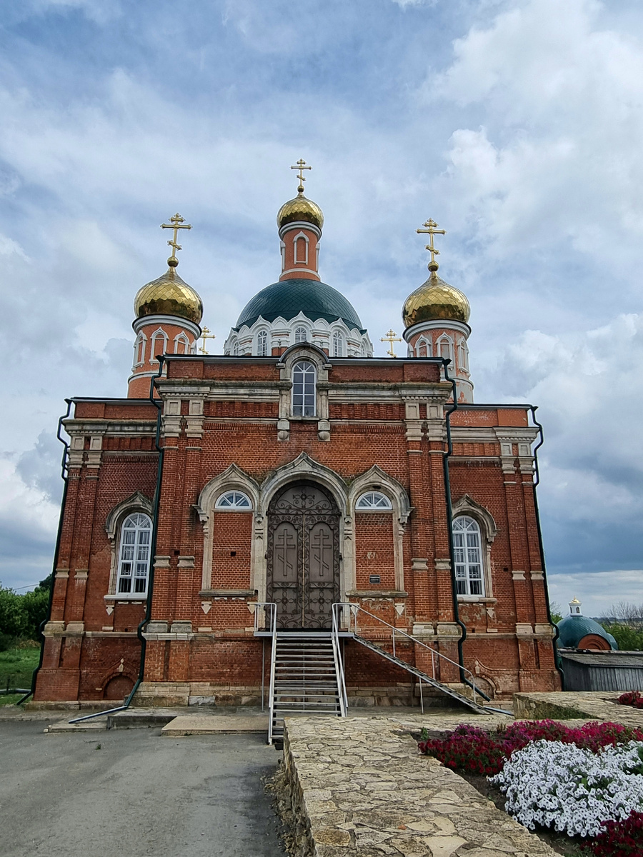 Сезёново. Сезеновский Иоанно-Казанский женский монастырь.  Фото автора статьи.