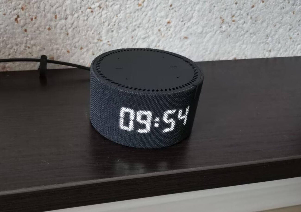    Рассказываем, как правильно настроить время на Яндекс Станции. Фото: mvideo.ru