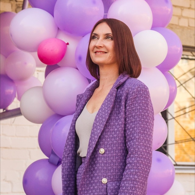 Председатель регионального отделения ВОРДИ Мария Яцук. Мама двух сыновей – Кирилла с аутизмом и Дениса. Все силы Марии направлены на то, чтобы ускорить создание в регионе системы сопровождаемого проживания для детей-инвалидов, которые никогда не смогут без помощи и поддержки.