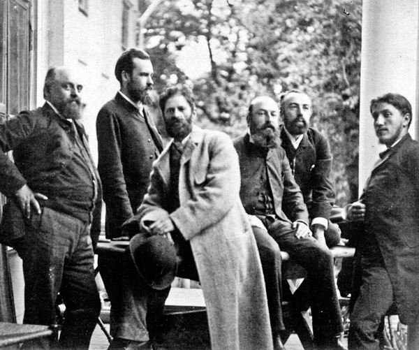 фотографии участников Абрамцевского кружка. источник: https://cubaset.ru/abramtsevskiy/xudojestvenniyy/krujok