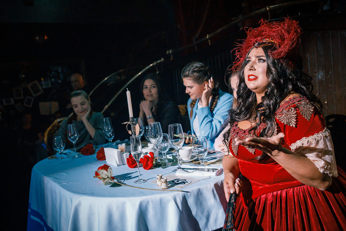 Иммерсивный спектакль-аукцион "Нарисованный наследник", Event-Театр 