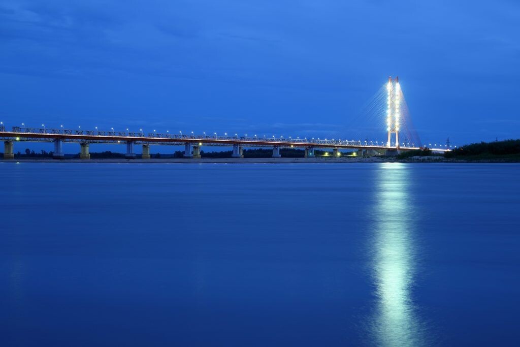 Югорский мост в Сургуте