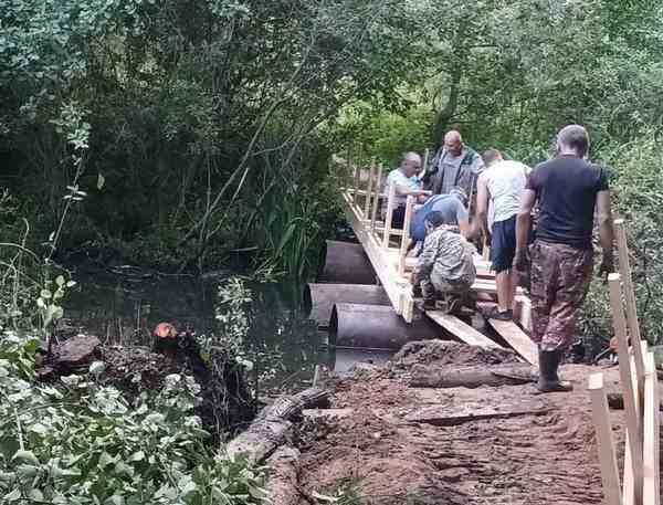     В деревне Светлый Луч после вмешательства «Барса» отремонтировали мост