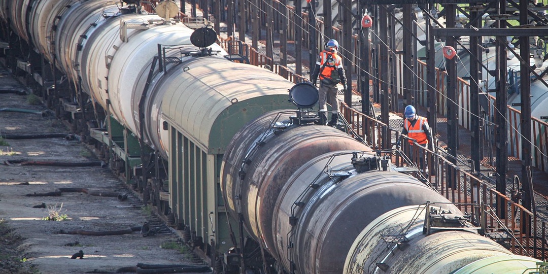 Стоп, экспорт: бензиновое эмбарго будет длиться ещё три месяца
