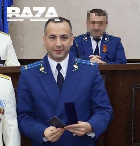 Фото: База
