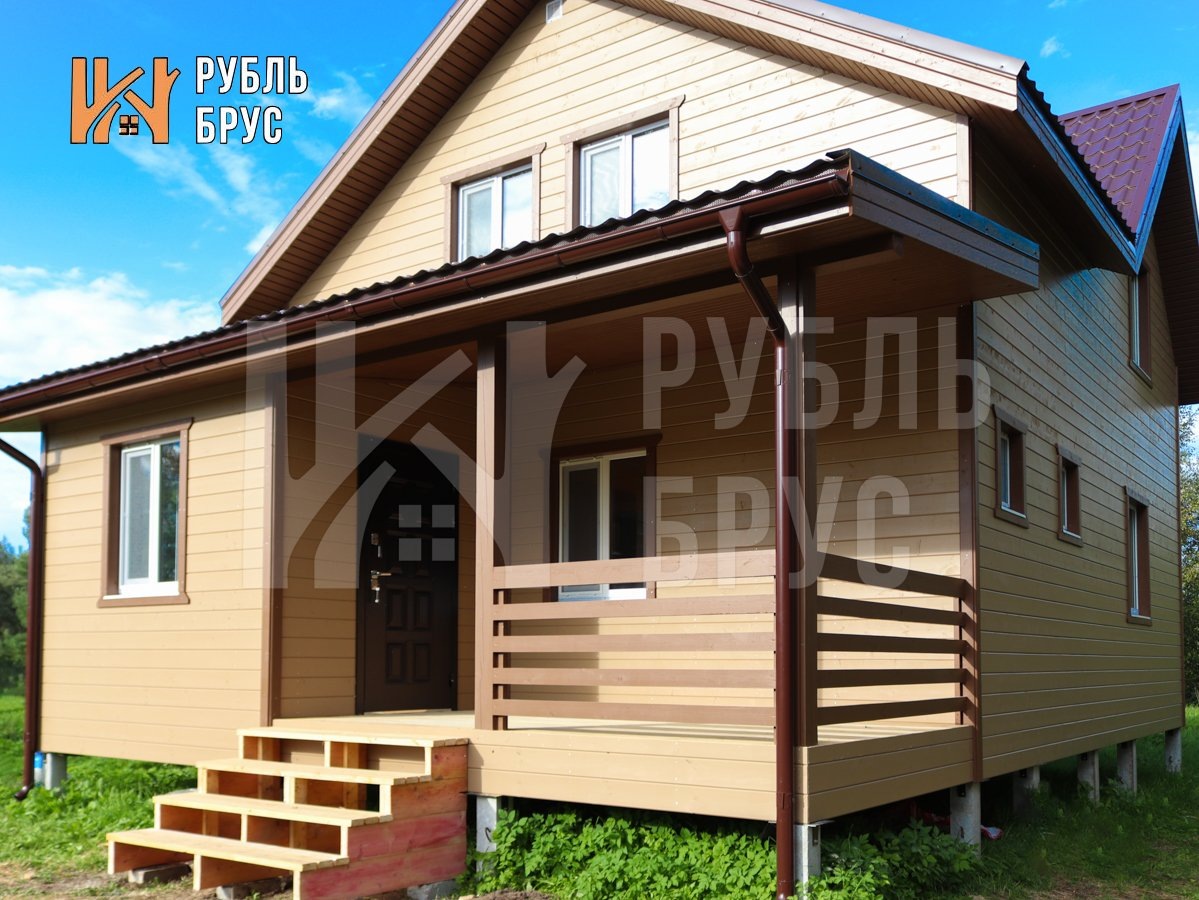 Тверская обл., Конаковский р-н, Вахонинское сп, деревня Новошино 
Площадь общая 110 м2
Площадь жилая 73,5 м2
Этажность 1,5 этажа 
Размеры10,5х7 м