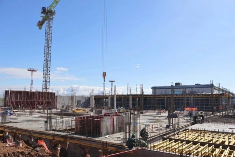    Денис Паслер рассказал об особенностях модернизации нового терминала в аэропорту Оренбурга Андрей Севостьянов