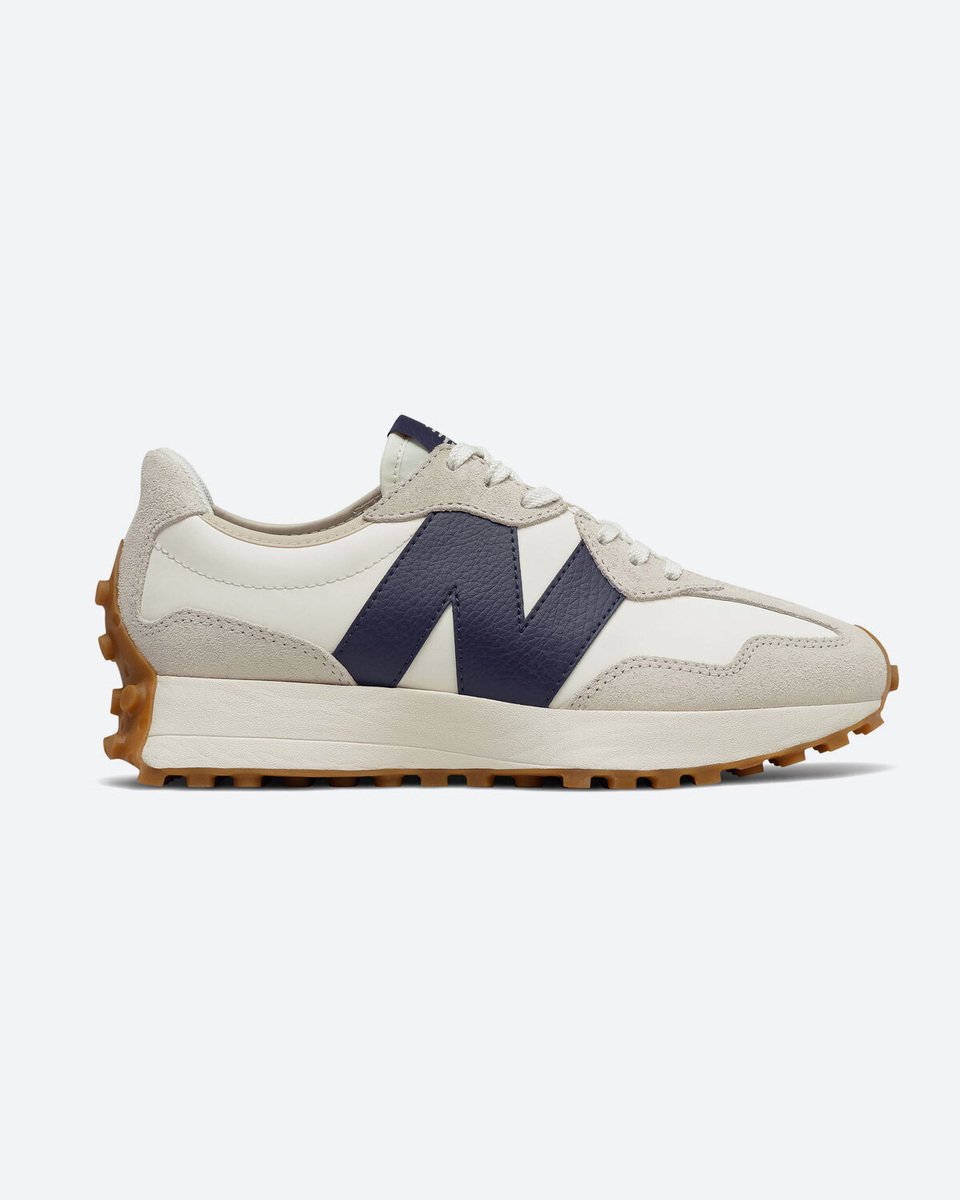 New Balance 327