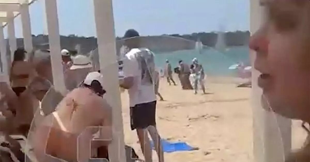 На этом пляже месяц назад погибли четыре человека. Фото: moi-goda.ru