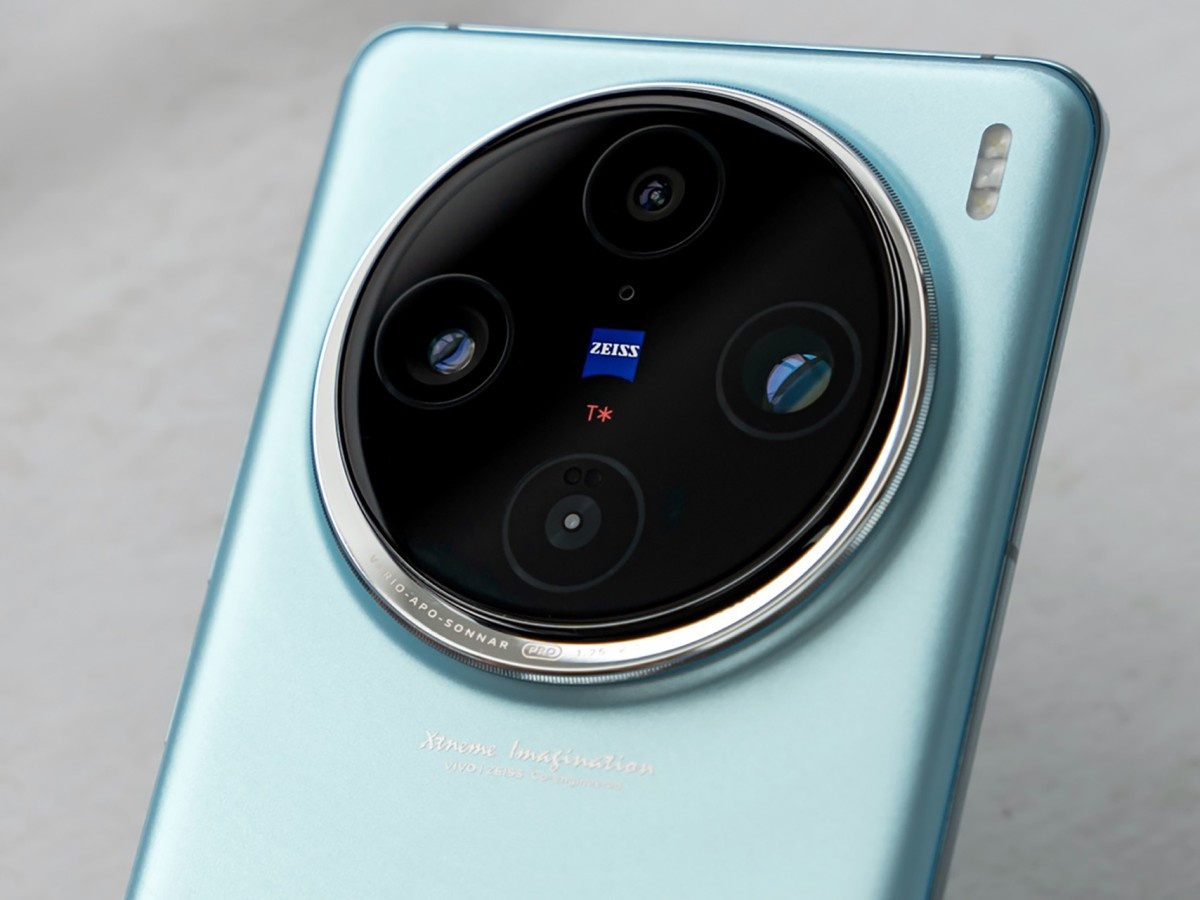    Макет vivo X200 раскрыл дизайн будущего флагмана [ФОТО]
