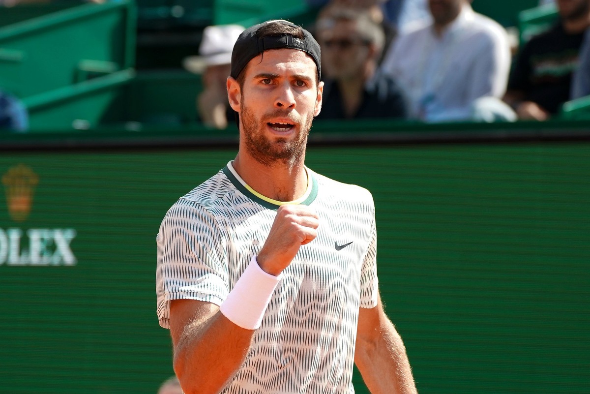    Карен Хачанов