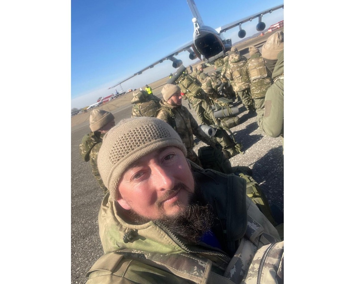    Свои – те, кто рядом