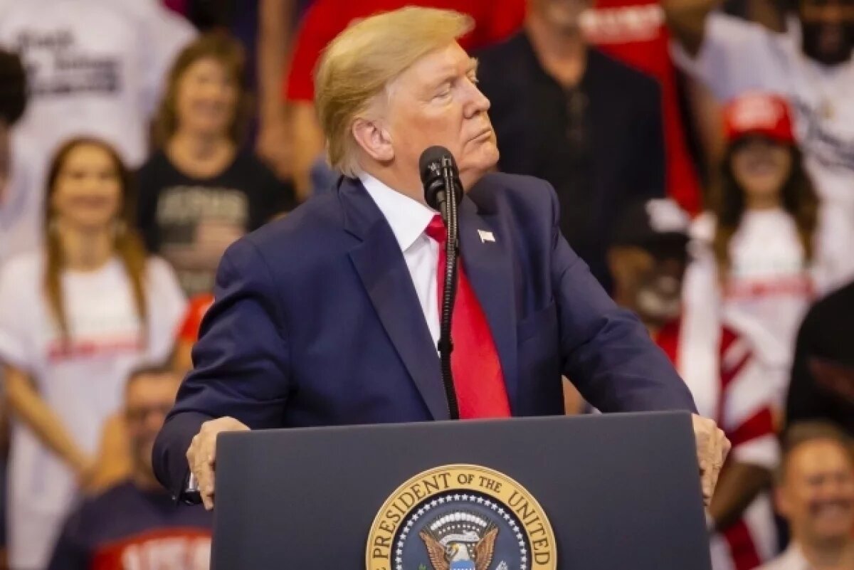    Трамп: демократы не хотят видеть Байдена на съезде партии в августе