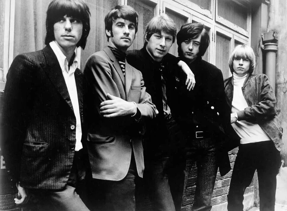 The Yardbirds в 1966 году.  Джефф Бек, Джим Маккарти, Крис Дрея, Джимми Пейдж и Кит Релф
