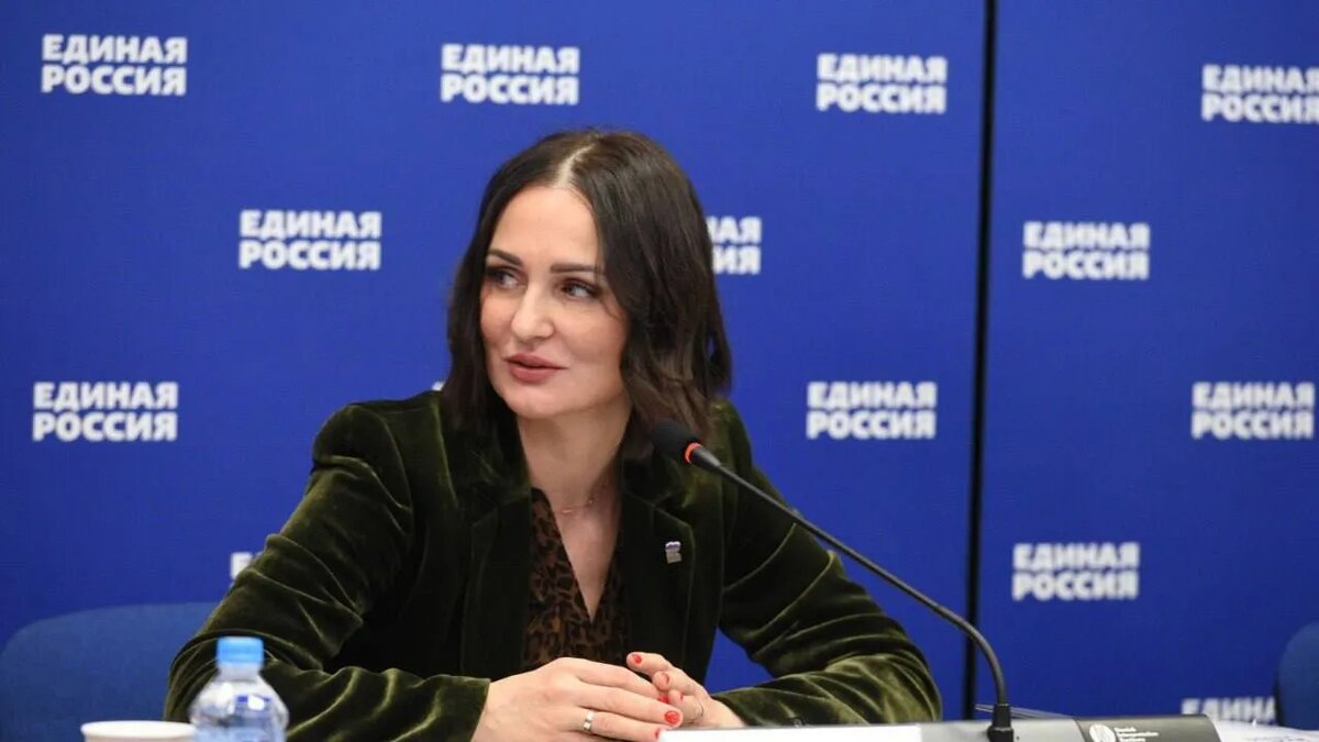    Первый заместитель председателя Комитета Госдумы по защите семьи Татьяна Буцкая.